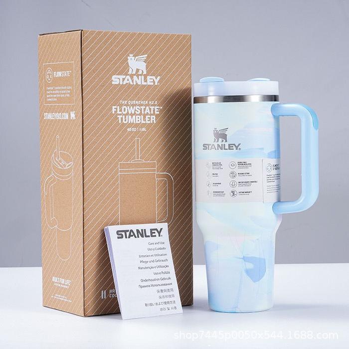 Gambar STANLEY Iceflow Original Tumbler - Flip Straw Vacuum Insolated Bottle 30oz (900ml) - 40oz Cool Seren dari JBtoys undefined Tokopedia