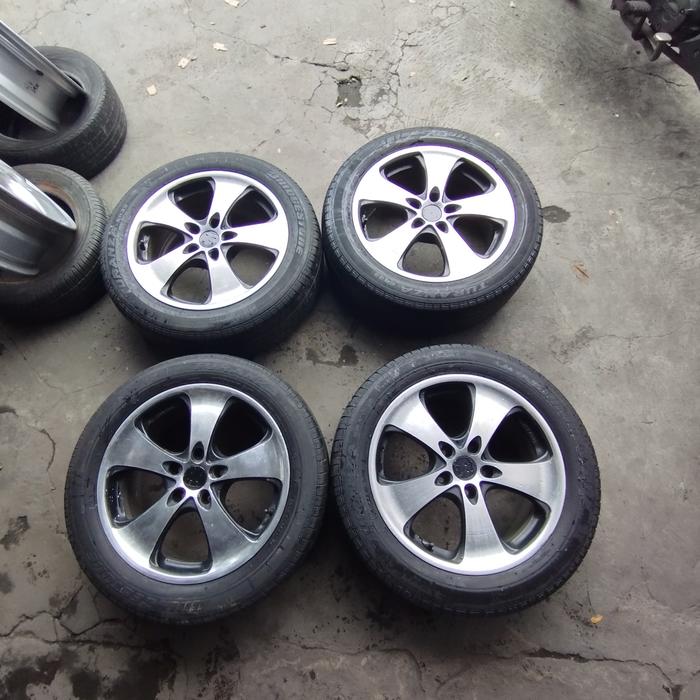 Gambar Velg dan Ban Mobil Original Suzuki APV Luxury R17 Pcd 5x114 dari zufar has ban velg mobil undefined Tokopedia