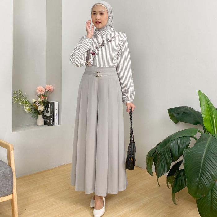 Gambar Mira Kulot | Celana Kulot Rok Pinggang Belt Hias | Celana Rok Kerja - Silver, STANDAR dari Dosti Fashion undefined Tokopedia