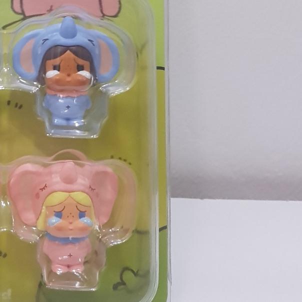 Gambar POP MART Crybaby Pop Bean Elephant Thailand Exclusive Figure - Blue dari curatedbybobdum undefined 2 Tokopedia