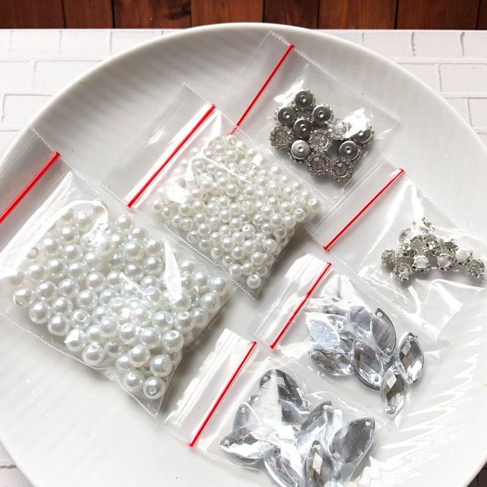Gambar Payet kristal jahit set aneka motif mani bahan rangkai set grade A - Putih dari D LUCKY SHOP undefined Tokopedia
