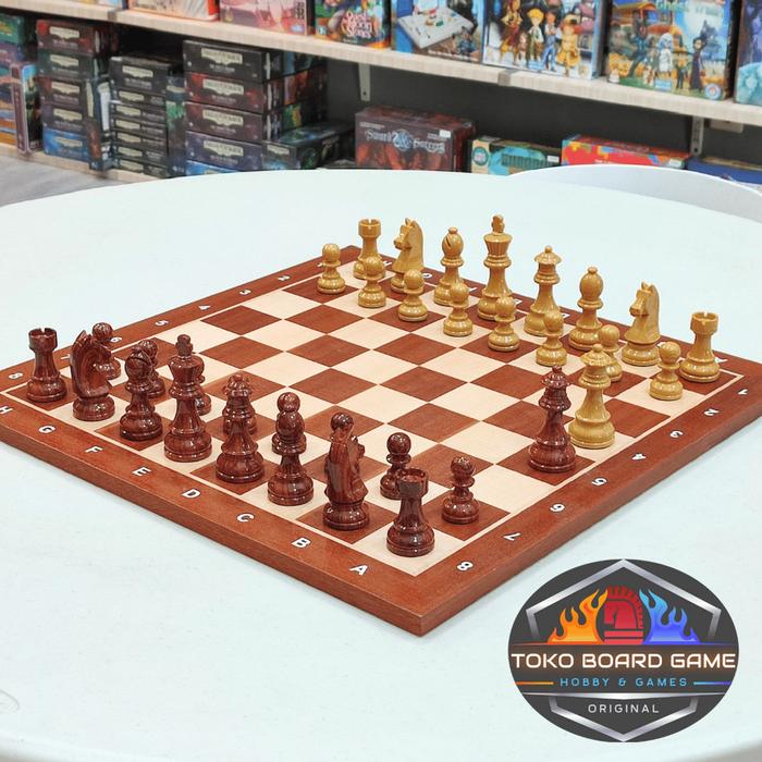 Gambar Solid Wood Chess Board 50x50 CM International Size - Papan Catur - Dengan Notasi, +CH35W dari TokoBoardGame undefined Tokopedia