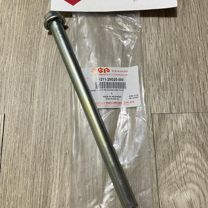 Gambar BESI AS FORK SWING ARM SATRIA F150 SATRIA FU FI INJEKSI ASLI SUZUKI 61211-25G20 dari ANEKAJAYASPAREPART undefined Tokopedia