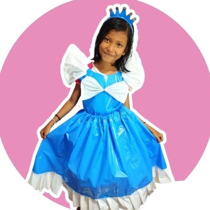 Gambar Stock Ready Terbaik Kostum Karnaval Dari Kresek | Kostum Daur Ulang | Kostum Terlaris - Gaun Cinderella, 6-7 tahun dari Amirlulin undefined Tokopedia