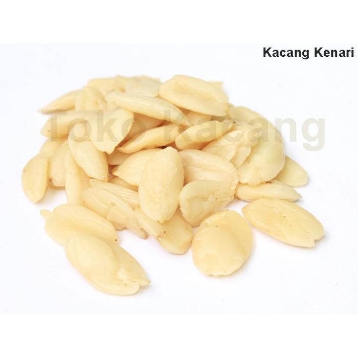 Gambar Kacang Kenari Kupas Mentah 1 Kg dari Sulawesi dan Maluku Diambil dari Biji Kacang Yang Jatuh Alami Canary Nut South Celebes Pengeringan Matahari dengan Pengolahan Natural tanpa pengawet - 100gr dari Rumah kacang undefined Tokopedia