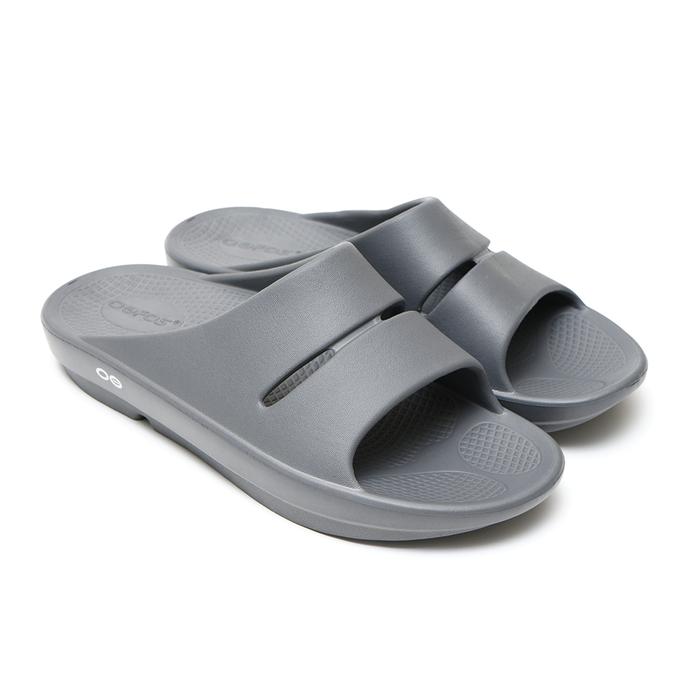 Gambar OOFOS OOaah Sport Slide Sandal - Grey, 40 dari SANGKIL undefined Tokopedia