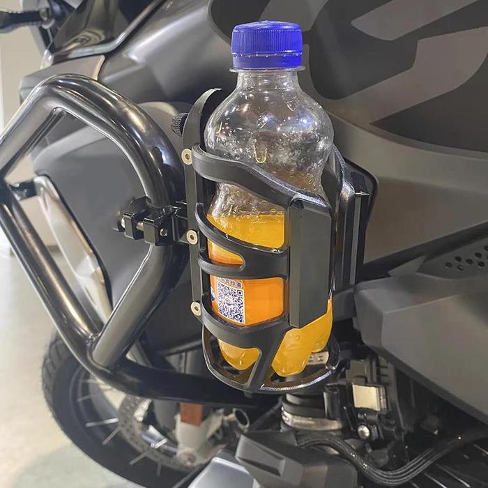 R1200GS 用 R1250GS 用 R 1200GS 用 R1250 GS バイク飲料水ボトルケージドリンクカップホルダー サン オートバイ飲料 水ボトルケージドリンクカップホルダースタンドマウントアクセサリー に適合するR1200GS R1200 GS LC ア ドリンクホルダー BMW  R1250GS R1200GSAドリンク ... に適合するR1250 R1200 R 1250 1200 GS バイクアクセサリー水ボトルケージドリンクカップホルダー に適合するR