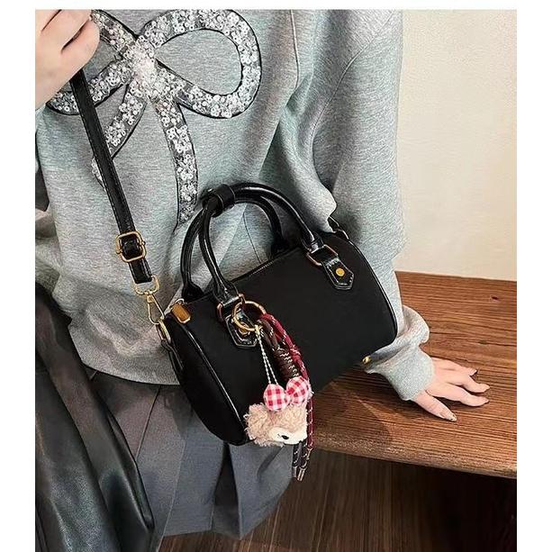 Gambar ByVedlyn Annora Tas Selempang dan handbag Wanita model terbaru - Black dari Vedlyn.signature undefined Tokopedia