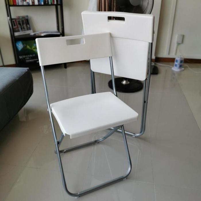 Gambar Kursi lipat dapat dantung hitam/putih GND - Putih dari ernawati123 undefined Tokopedia