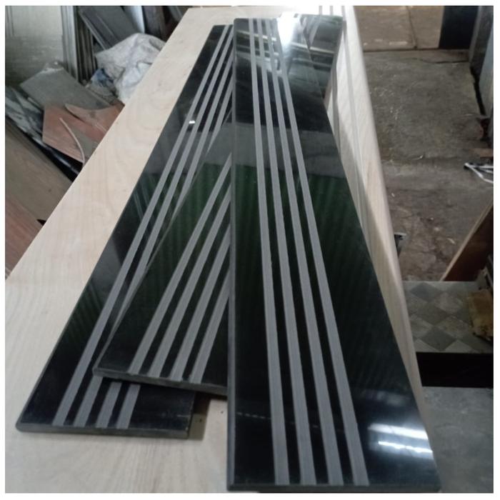 Gambar Stepnosing Granit 10x80 Hitam Superblack - HITAM NATURAL dari Stepnosing Lis & Decor undefined Tokopedia