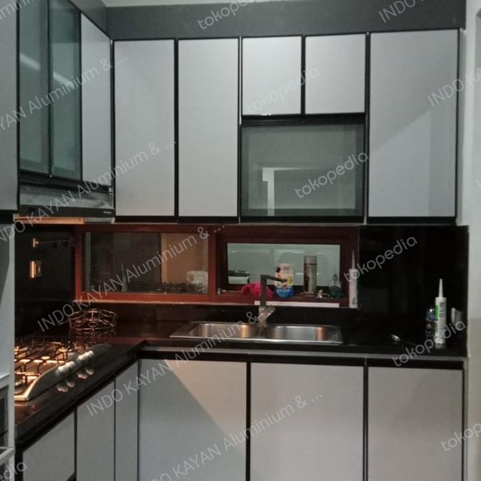 Gambar kitchen set aluminum acp merek marks dobel layer frem hitam dari INDO KAYAN Aluminium &amp; Glass undefined Tokopedia