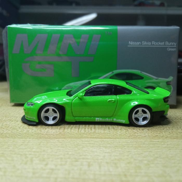 GT S15 Green Rocket Bunny ミニカー MiniGT S15 Green Rocket