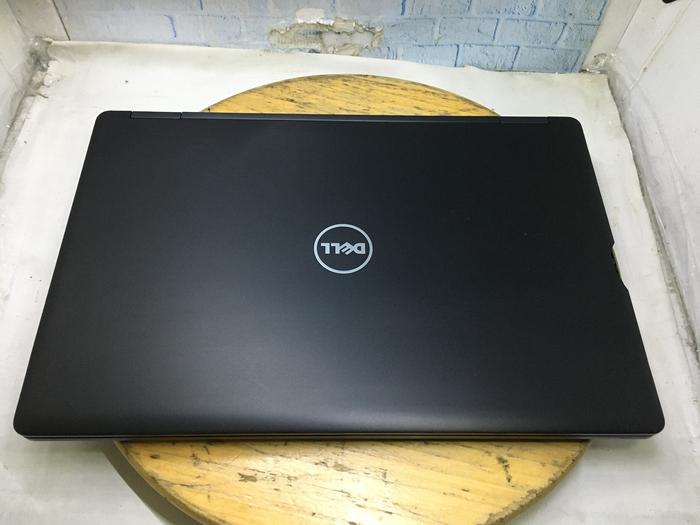 Dell Precision 3520 Quadro M620 Dell Precision 3520 HD I5-7300HQ