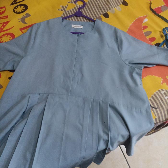 Gambar baju preloved mahara booked by carousell dari bebeenahlemari undefined Tokopedia