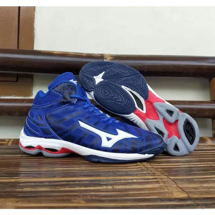 Gambar SEPATU VOLLY MIZU_NO WAVE VOLTAGE PRIA/SEPATU OLAHRAGA VOLLY PRIA/SEPATU SPORT TERKINI/SEPATU VOLY BALL/SEPATU BULU TANGKIS PRIA/sepatu volly mizu_no wave voltage pria/sepatu olahraga voli/sepatu badminton pria/sepatu volley pria - Biru, 44 dari Toko BMC. undefined Tokopedia