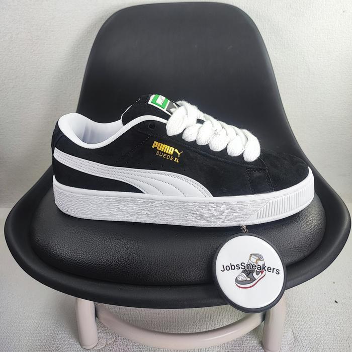 Gambar Sepatu Puma Suede Xl Bkack White - Black White, 40 dari JobSneakers undefined Tokopedia