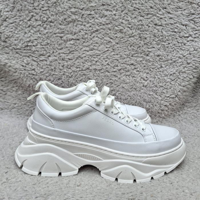 Gambar PEDRO HYBRIX SEPATU SNEAKERS SPORTS LACE UP PUTIH BARU ASLI ORIGINAL - 37 dari WOGSHOP.ID undefined Tokopedia