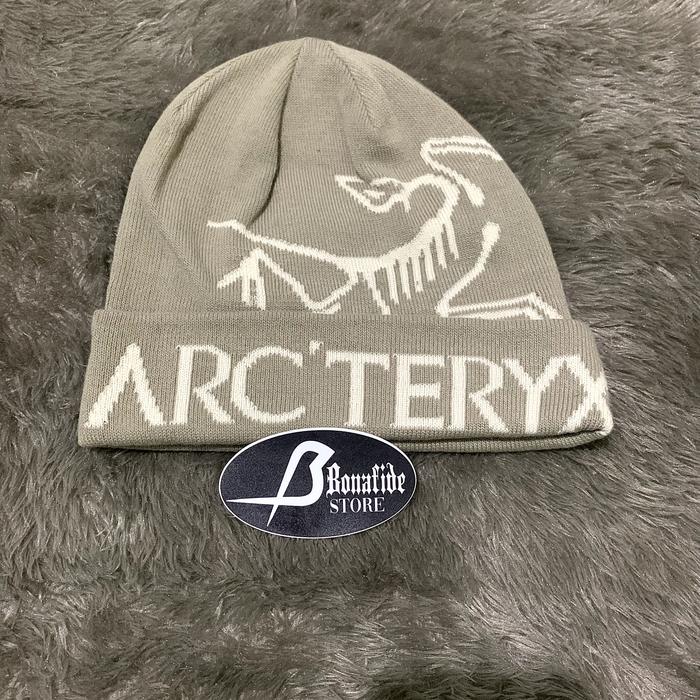 Gambar Beanie Arcteryx Word Toque Kupluk arcteryx kupluk arc'teryx dari Bonafidestorre undefined Tokopedia