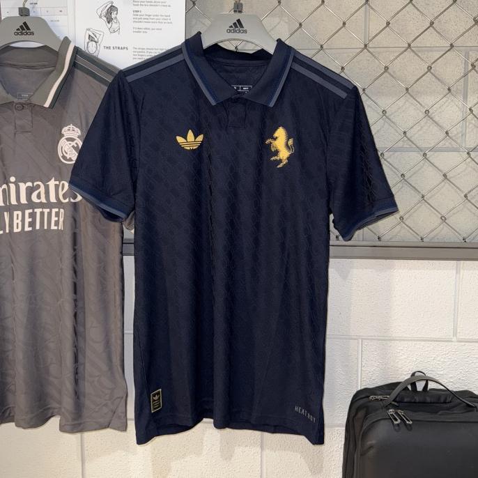 Gambar New Jersey Juventus 3rd 2024/2025 - Adidas Originals Jersey Juventus Third 24/25 - Fan Version & Authentic Player Issue - Jersey Third Juventus - Jersey 3rd Juventus Best Quality - S, Fan Version dari AbibSport undefined Tokopedia