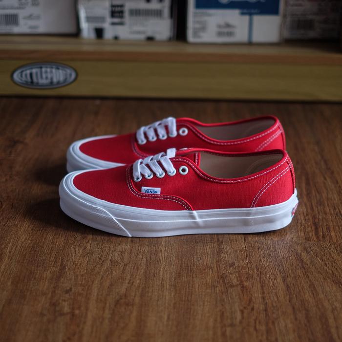 Jual OG Authentic Vault LX RED - Merah, 38 - Kab. Sleman