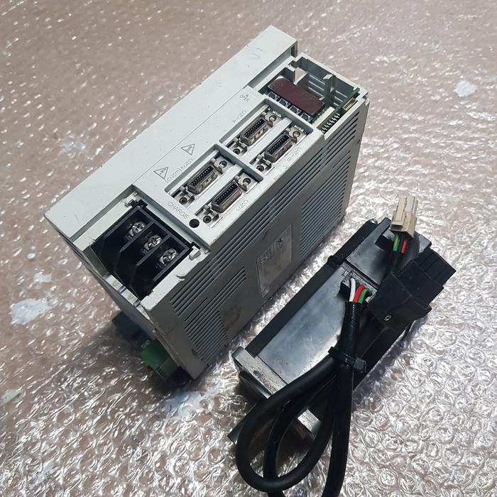 三菱MR-J2S-40A-S004サーボドライブMRJ2S40AS004