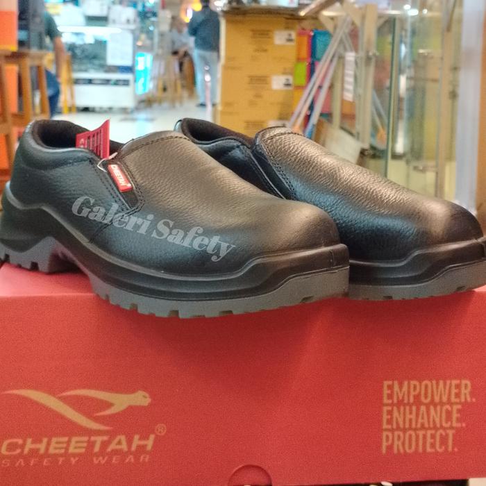 Gambar Sepatu Safety Cheetah 7001H Original Shoes Cheetah 7001 H - Hitam, 43 dari galerisafetyy undefined Tokopedia