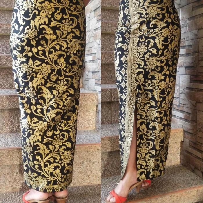 Gambar 9shop Rok Span Pramugari Rok Prada Raja Gold Hitam Stretch Rok Batik Ukir Belah Depan Rok Span Katun Prada Ukir Bali Bawahan Kebaya Katun Strait Melar Style Bali Kamen Jadi Panjang Pinggang Karet Street Motif Bakung Warna Emas Rok Prada Modern Wisuda Pest - ukir hitam gold, M dari SerbaSerbu HQ undefined Tokopedia