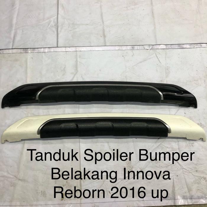 Gambar Tanduk Spoiler Bumper Belakang Innova Reborn baru dan Original dari military autopart undefined Tokopedia