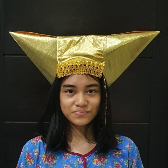 Gambar TOPI TANDUK MINANG KABAU // TOPI ADAT PADANG - Dewasa dari permadanidanii undefined Tokopedia