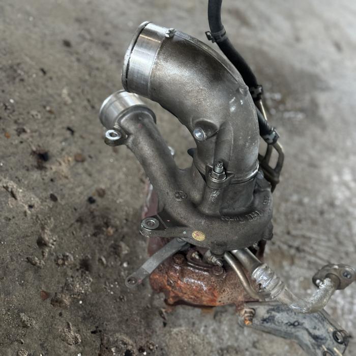 Gambar turbo std fortuner vnt ori copotan sendiri (2kd) dari Dahi 77 undefined Tokopedia