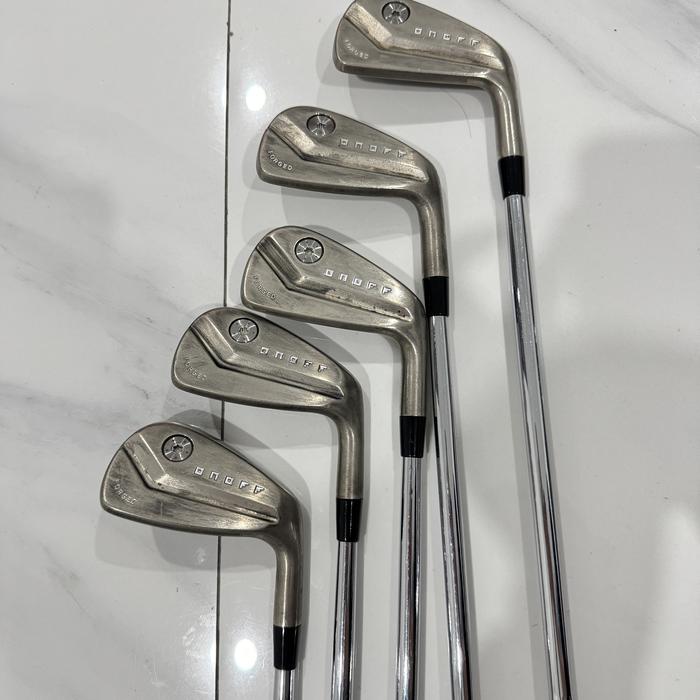 人気ONOFF KURO FORGED 2022 6~P 5本 MCI 90 S オノフ フォージド アイアン