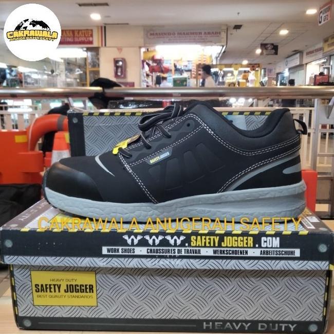 Gambar SEPATU SAFETY JOGGER ROCKET 81 BLACK - HITAM 38 - Hitam, 42 dari oesonaindah undefined Tokopedia