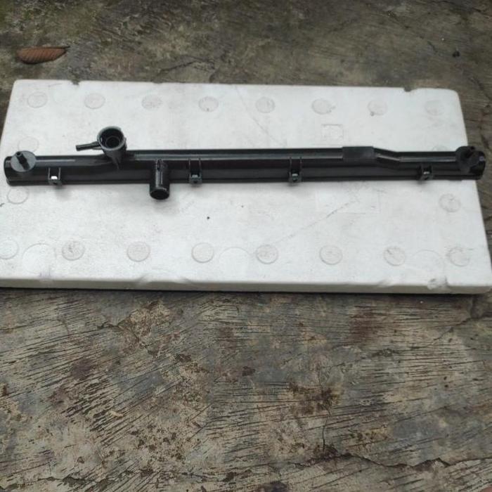 Gambar upper tank radiator crv gen 1/gen 2/gen 3/gen 4/top tank crv/tutup radiator crv - Gen 3 tebel dari ALESYYHAAPARTS undefined Tokopedia