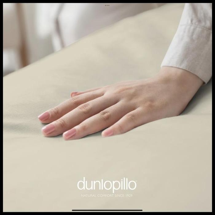 Gambar Dunlopillo Tencel Bedsheet Fitted + Pillow Case+ Bolster Case Original Best Seller - Light Grey, 100 x 200 dari clarrise undefined Tokopedia
