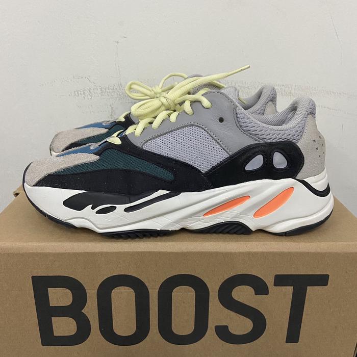 [USED] Adidas Yeezy Boost 700 Wave Runner 100% Authentic 44 di Goods  Prime Store Tokopedia
