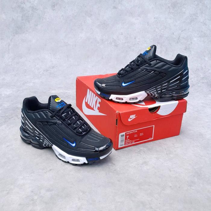 Gambar Sepatu Sneakers Nike Air Max Plus Tn 3 Black Royal Blue - Royal Blue, 40 dari Fake sneakers undefined Tokopedia