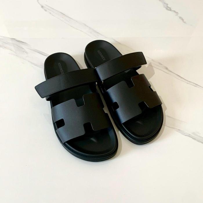 Gambar Hermes Chypre Sandal Men - Black dari Luxential undefined Tokopedia