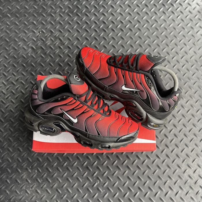 nike air max plus 3 deadpool