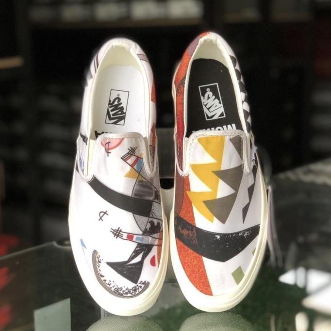 Gambar Sepatu Vans Slip On Moma Premium Unisex Sneakers Pria Wanita [- HRG DISKON! |||||||||| - JUAL MURAH! |||||||||||| - Bisa SPK! |||||||||||| - Termasuk PPN! |||||||||||| - Obral! |||||||||||| -Bebas Ongkir! ||||||||||| - 39 dari KEVIN STORE 112 undefined Tokopedia
