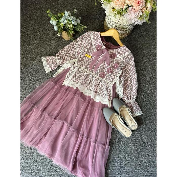 Gambar TERLARIS Belvaa Dress Korean Kids Gamis Brukat Anak Terbaru/Gamis Rompi Anak/Gamis Couple TERBARU 2025 - ungu series 2, XS 1-2 tahun dari TOKO AVENUE undefined Tokopedia