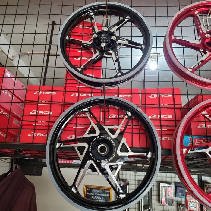 Gambar velg rcb ct 600 cnc vario 125 dan 150 - Hitam dari us speedshop undefined Tokopedia