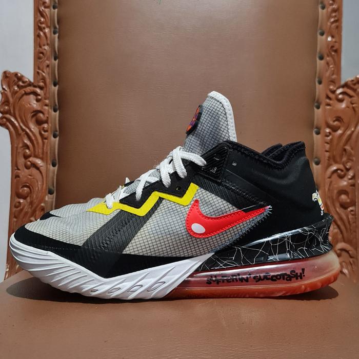 tweety bird shoes nike