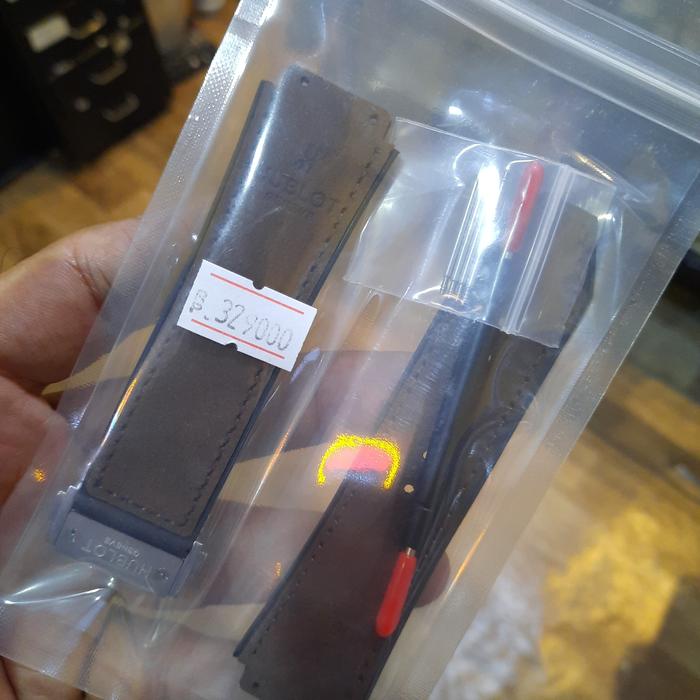 Gambar Tali Jam Tangan Karet Rubber Strap 19/25 - Cokelat tua dari Tali Jam Tangan com undefined Tokopedia