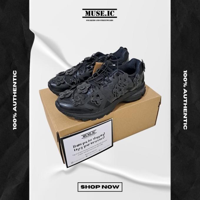Gambar Asics Gel Terrain Cecilie Bahnsen Black - 36 dari syala-murah undefined Tokopedia