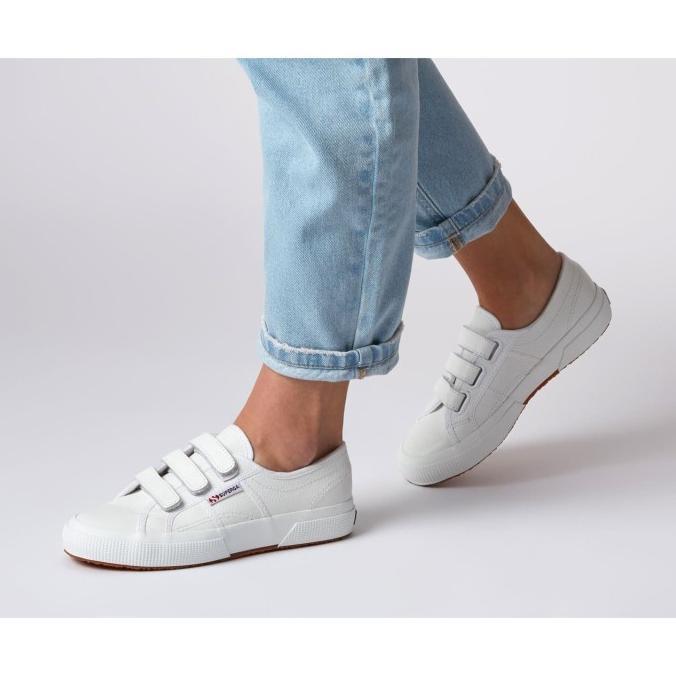 Jual barang bagus, Sepatu Sneakers Superga 2750 Cot3Strapu White