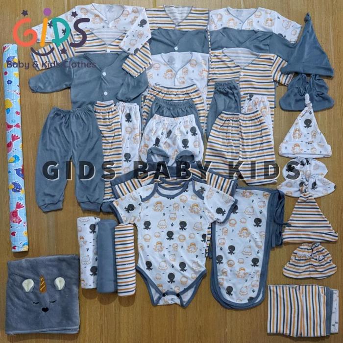 Gambar Gids Baby Kids 53 Pcs Perlengkapan Pakaian Bayi Baru Lahir Gift Set Kado Lahiran Komplit Dengan Bedong Topi Handuk Karpet Perlak Popok Gurita Sarung Tangan Kaki Termurah Ready Terbaik dari LinaBandung48 undefined Tokopedia