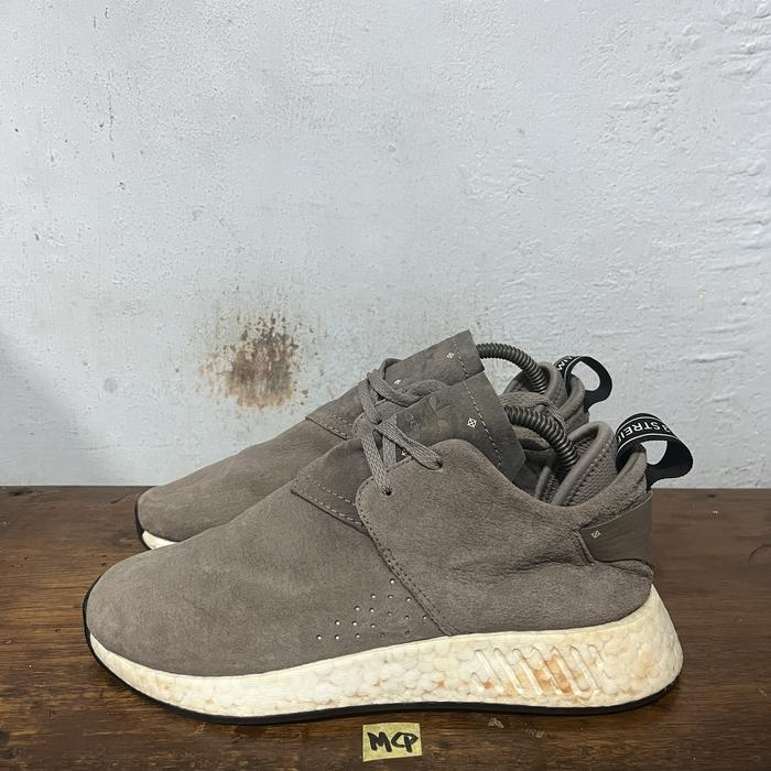 Jual Sepatu second ori adidas NMD C2 simple size 40,5 Kota Bogor