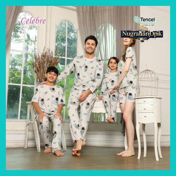 Gambar Piyama Anak & Dewasa Astronot Abu - Baju Tidur 100% TENCEL Micro Modal Adem - Dewasa PDK/PDK, M dari nugrahanopik undefined Tokopedia