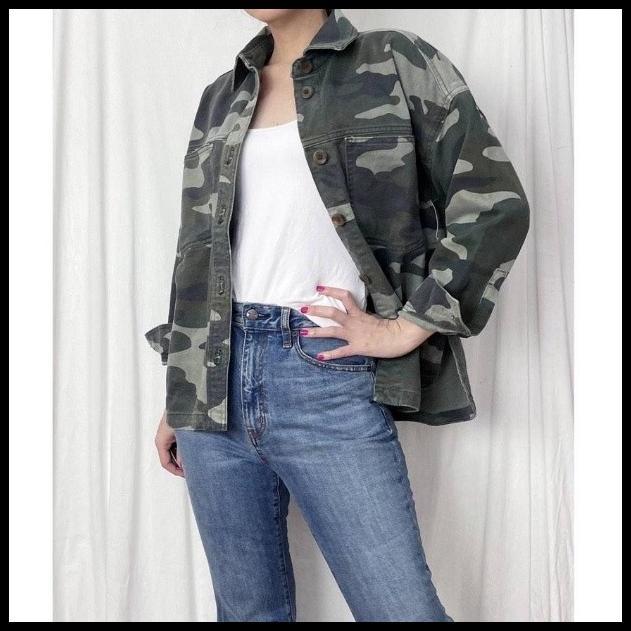 Gambar Ready Jaket Parka Wanita Gap Original - camo over size, S dari Sekar Sejati undefined Tokopedia