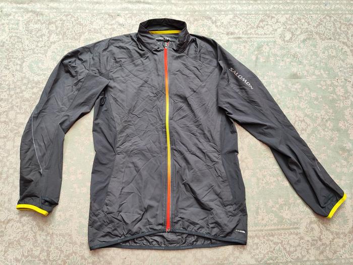 Gambar Salomon Jaket Ooutdoor Trail Running dari Zzarif undefined Tokopedia